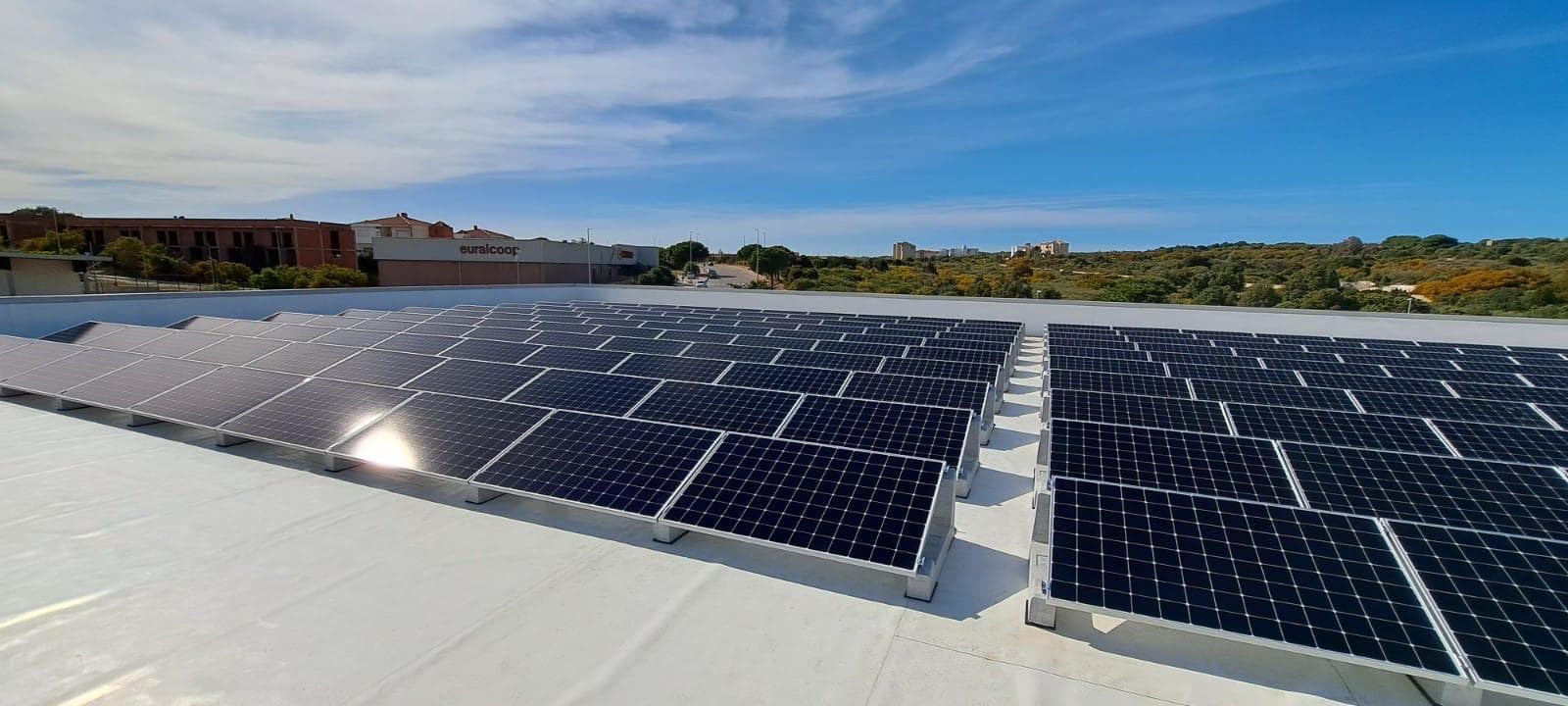 Impianto fotovoltaico sul punto vendita Conad di Portoscuso
